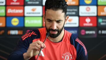 MANCHESTER (United Kingdom), 07/05/2025.- Manchester United manager Ruben Amorim attends a press conference in Manchester, Britain, 07 May 2025. Manchester United will face Athletic Club in the UEFA Europa League semi-final second leg on 08 May 2025. (Reino Unido) EFE/EPA/ADAM VAUGHAN