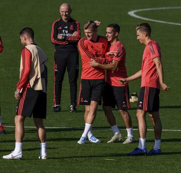 Kroos, Lucas Vázquez y Llorente. 