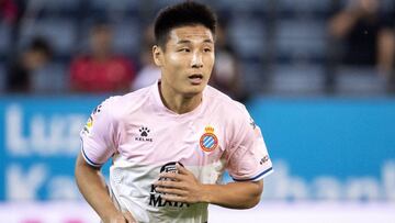 Wu Lei busca su sitio