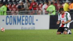 Avión que trasladaba a Palestino sufre aterrizaje de emergencia