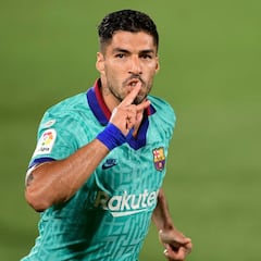 Zubizarreta desgrana el fichaje de Suárez: "Me decían que no era ADN Barça"