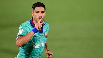 Zubizarreta desgrana el fichaje de Suárez: "Me decían que no era ADN Barça"