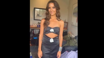 “Laura de altísimo impacto”: la esposa de Jarry mostró su outfit para un matrimonio, jugó tenis y reventó Instagram