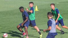 09/10/2018 CADIZ CF ENTRENAMIENTO SEMANAL EL JUGADOR DEL FILIAL PETER