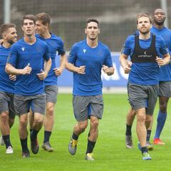 La Real echa a andar con 5 altas, pero con salidas pendientes