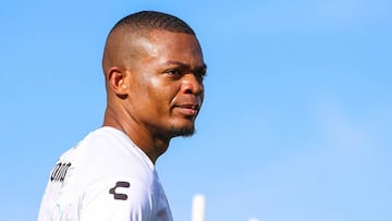 Harold Preciado en un entrenamiento de Santos Laguna.