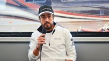Alonso durante la rueda de prensa de Jerez.