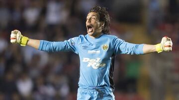 El portero mexicano de 35 años expresó que directivos de Monarcas y FC Juárez no llegaron a un acuerdo y se quedará sin jugar el próximo semestre.