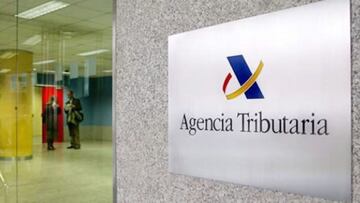 Ciberdelincuentes que suplantan a la Agencia Tributaria: si recibes este correo podr¨ªas ser hackeado