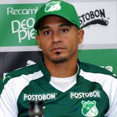 Oferta de Libertad por Macnelly "está muy lejos"