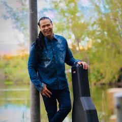 ¿Qué le pasó a Amaury Gutiérrez en el aeropuerto Cartagena y qué dijo el cantante cubano?