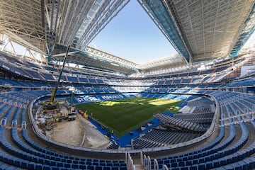 Las obras de remodelación del estadio del club madrileño siguen avanzando sin pausa. Esta vez el club nos ha querido enseñar en que situación se encuentra la cubierta del estadio.