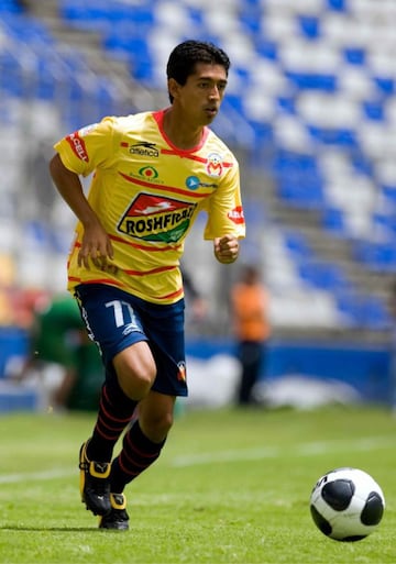 El ´Patrullero´es junto a Boselli la estrella de León, pero el seleccionado mexicano arrancó su vida profesional en Morelia, equipo que gozó de su futbol durante cuatro años.