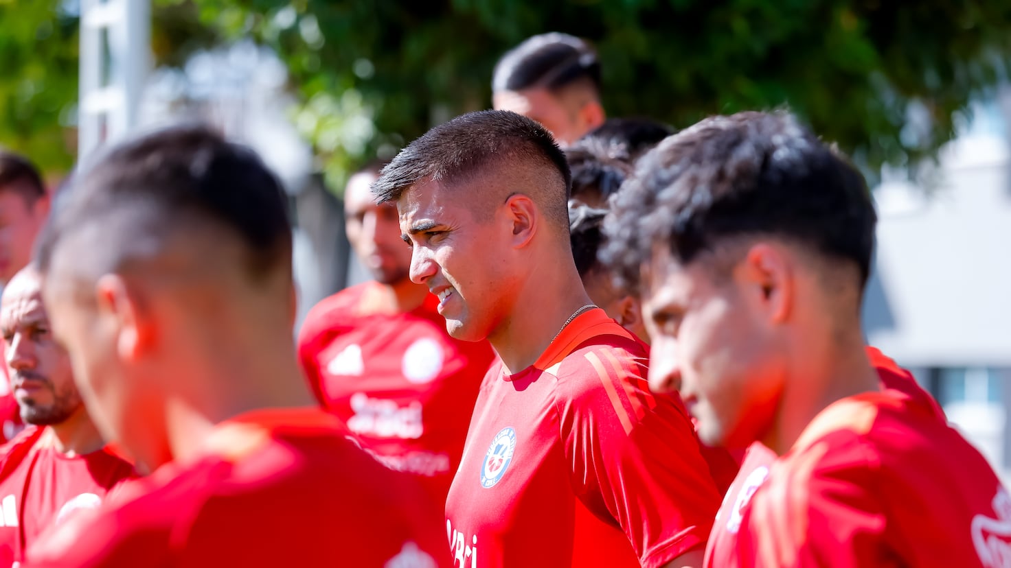 “Mandaron un par de ofertas y el club las rechazó; es un orgullo que vengan por mí” “Mandaron un par de ofertas y el club las rechazó; es un orgullo que vengan por mí”