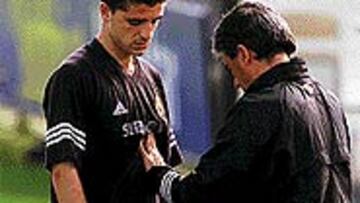 <B>SE MACHACÓ</B>. Portillo se ejercitó a las ordenes de J. Luis San Martín.