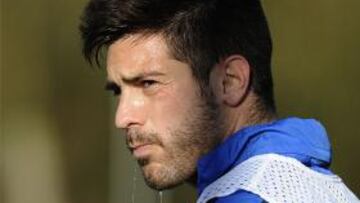 El Gobierno indulta al jugador del Oviedo Abasolo