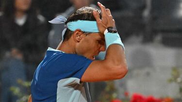 Spain's Rafael Nadal reacts during his third round match against Canada's Denis Shapovalov at the ATP Rome Open tennis tournament on May 12, 2022 at Foro Italico in Rome. (Photo by Andreas SOLARO / AFP)