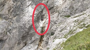 GRAF4278. PICOS DE EUROPA (ASTURIAS), 17/08/2021.- Fotograf&iacute;a de los dos monta&ntilde;eros c&aacute;ntabros que desde el pasado domingo se encontraban desaparecidos en los Picos de Europa y que han sido localizados vivos este martes en una zona de 