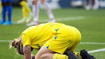 Alvaro Jimenez of Cadiz CF hurts during La Liga football match played between Getafe CF and Cadiz CF at Coliseum Alfonso Perez on November 21, 2021 in Madrid, Spain.
 AFP7 
 21/11/2021 ONLY FOR USE IN SPAIN