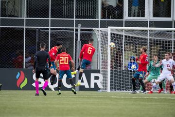 1-2. Klaemint Olsen marcó el primer gol.