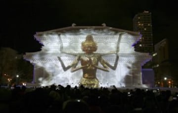 Templo Kofukuji, de 13 metros de altura, en el Festival de la Nieve de Sapporo 2017