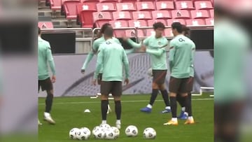 La bofetada de Renato Sanches a João Félix que casi saca al atlético de sus casillas