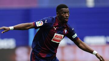 Pape Diop, jugador del Eibar