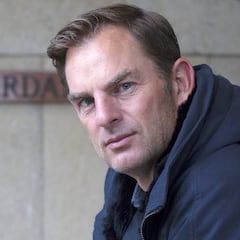 De Boer: "Uno de los sueños de Koeman es entrenar al Barça"