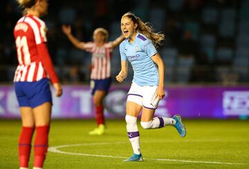 Janine Beckie celebrando el gol del Manchester City 