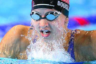 Popovici vuelve por sus fueros, Ledecky agranda su leyenda