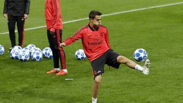 Reguilón, durante el entrenamiento con el Real Madrid.