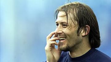 <b>REUNIÓN</b>. Lazio y Valencia se reunieron para liquidar la cantidad que aún le adeuda por el traspaso de Mendieta al club italiano.