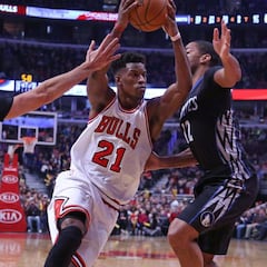 ¡Traspaso! Jimmy Butler se va a los Wolves de Ricky Rubio