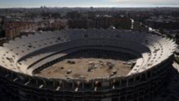 ESQUELETO. El &lsquo;Nou Mestalla&rsquo; lleva parado desde 2009.
 