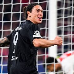 El Benfica 'rebaja' el precio de Darwin casi a la mitad