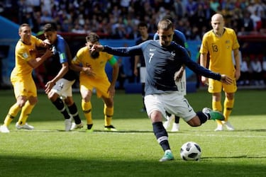World Cup: France-Australia sees first VAR penalty award at finals