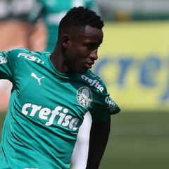 Iván Angulo, cerca del debut en Palmeiras