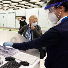 Control de fiebre en aeropuertos: ¿a partir de qué temperatura se considera persona de riesgo?