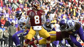 Nov 12, 2017; Landover, MD, USA; Washington Redskins quarterback Kirk Cousins (8) drops back to pass during the second quarter against the Minnesota Vikings at FedEx Field. Mandatory Credit: Tommy Gilligan-USA TODAY Sports