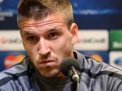 Camacho: "Esto es diferente, especial, intentaremos pasar"