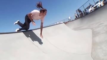 Nora Vasconcellos cay&eacute;ndose en el skatepark durante la grabaci&oacute;n de su parte en &#039;Seance&#039; de Welcome.