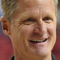 Kerr: "Cuando DeMarcus Cousins esté sano volverá como titular"