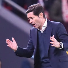 Marcelino acata que Núñez se quede si lo decide el club