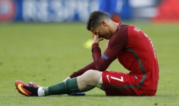 Las imágenes de la desolación de Cristiano por la lesión