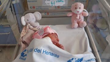 Permisos de paternidad y maternidad: c¨®mo cambia la ley en 2021 y cu¨¢ntas semanas son