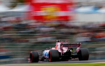 SUZUKA, JAPAN - OCTOBER 07: Sergio Perez of Mexico driving the (11) Sahara Force India F1 Team VJM10 on track during qualifying for the Formula One Grand Prix of Japan at Suzuka Circuit on October 7, 2017 in Suzuka. (Photo by Lars Baron/Getty Images)