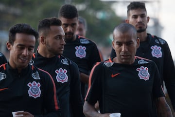 Corinthians ya se adapta a la altura de Bogotá