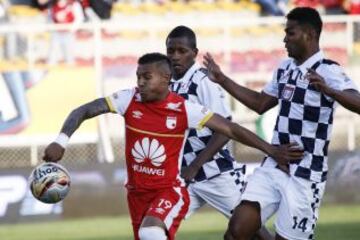 Santa Fe visitó a Chicó en el estadio de Techo