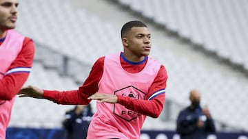 Kylian Mbappe of PSG warms up before the French Cup Final football match between AS Monaco (ASM) and Paris Saint-Germain PSG on May 19, 2021 at Stade de France in Saint-Denis near Paris, France - Photo Jean Catuffe / DPPI
 AFP7 
 19/05/2021 ONLY FOR USE I