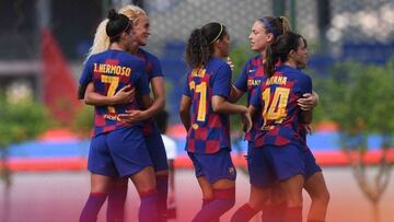 El Barça golea al Olympique en el primer ensayo de la temporada